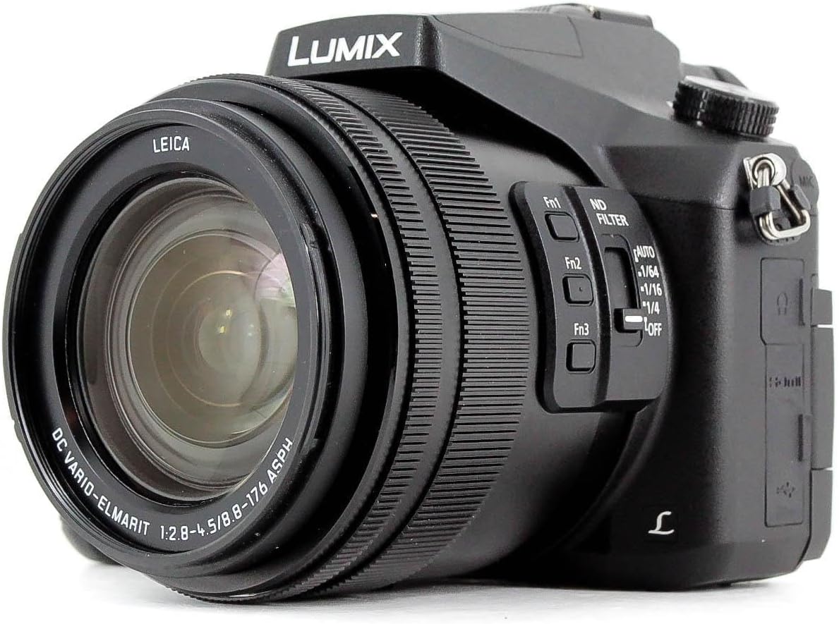 Panasonic DMC-FZ2000EG Lumix Superzoom Digitalkamera, 1 MP, 20-Fach Opt. Zoom, 1 MOS-Sensor, 4K 30p Video 4:2:2 10 Bit, 5 cm (3 Zoll) LCD-Display